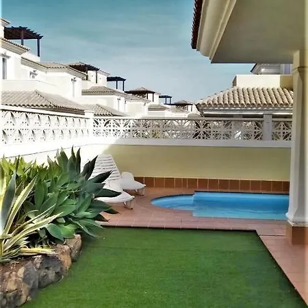 Villa Rosa *